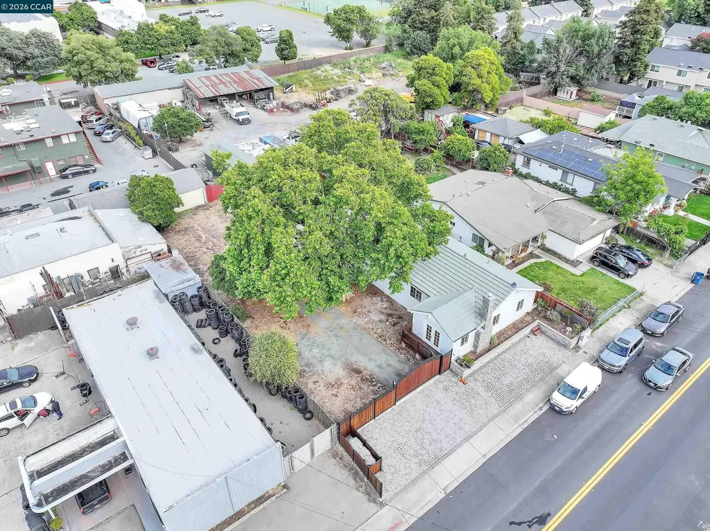 15 Alves Lane Bay Point CA 94565