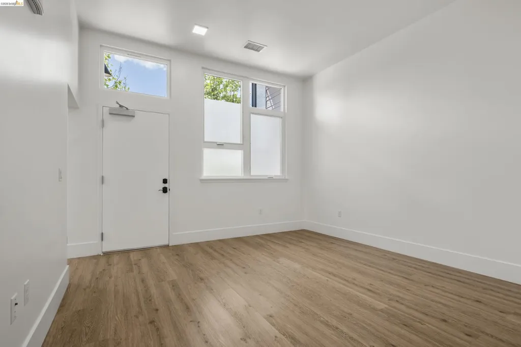1545 32nd Street Oakland CA 94608