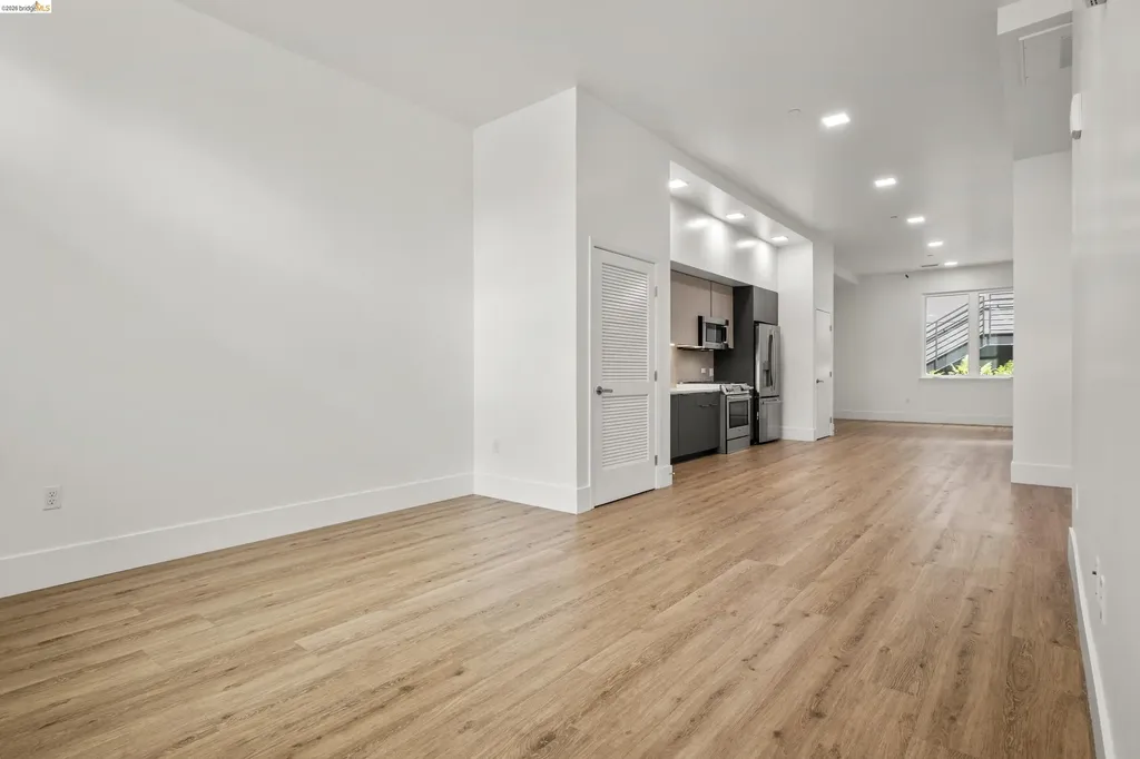 1545 32nd Street Oakland CA 94608