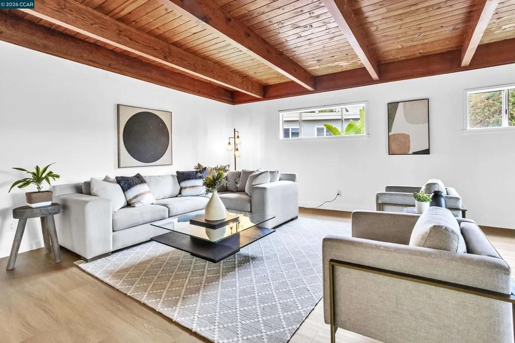 641 Donna Mae Court El Sobrante CA 94803