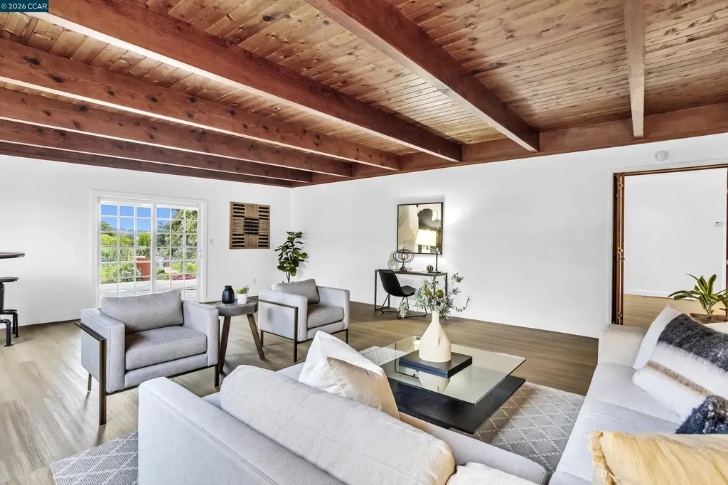641 Donna Mae Court El Sobrante CA 94803