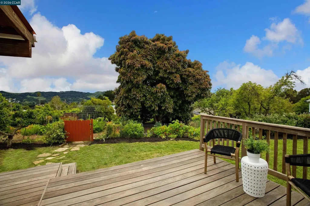 641 Donna Mae Court El Sobrante CA 94803