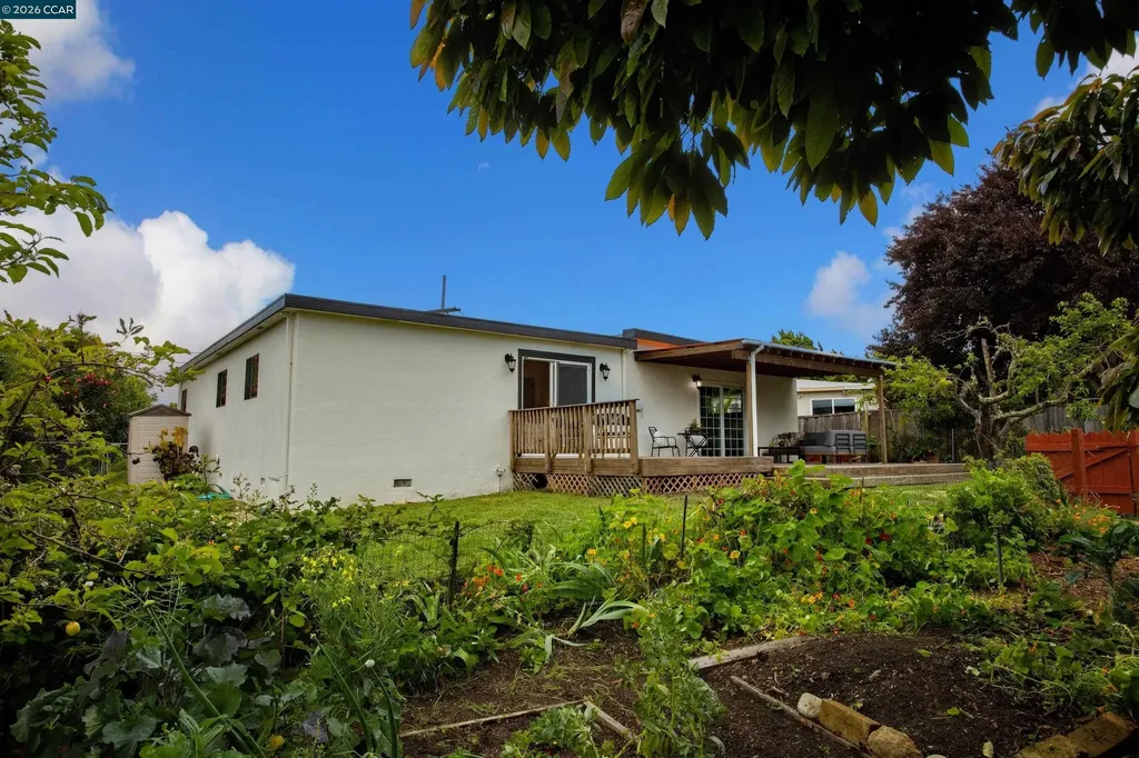 641 Donna Mae Court El Sobrante CA 94803