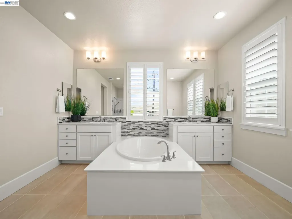 7200 Kylemore Court Dublin CA 94568