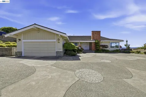 1961 Marineview Drive San Leandro CA 94577