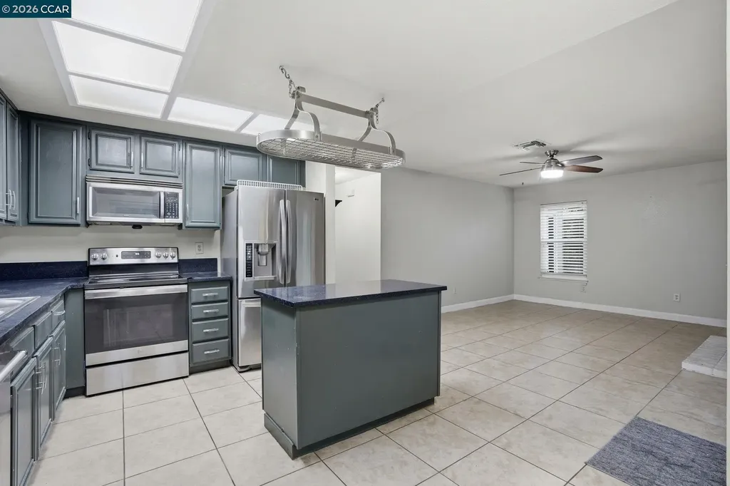 4512 Deer Ridge Way Antioch CA 94531
