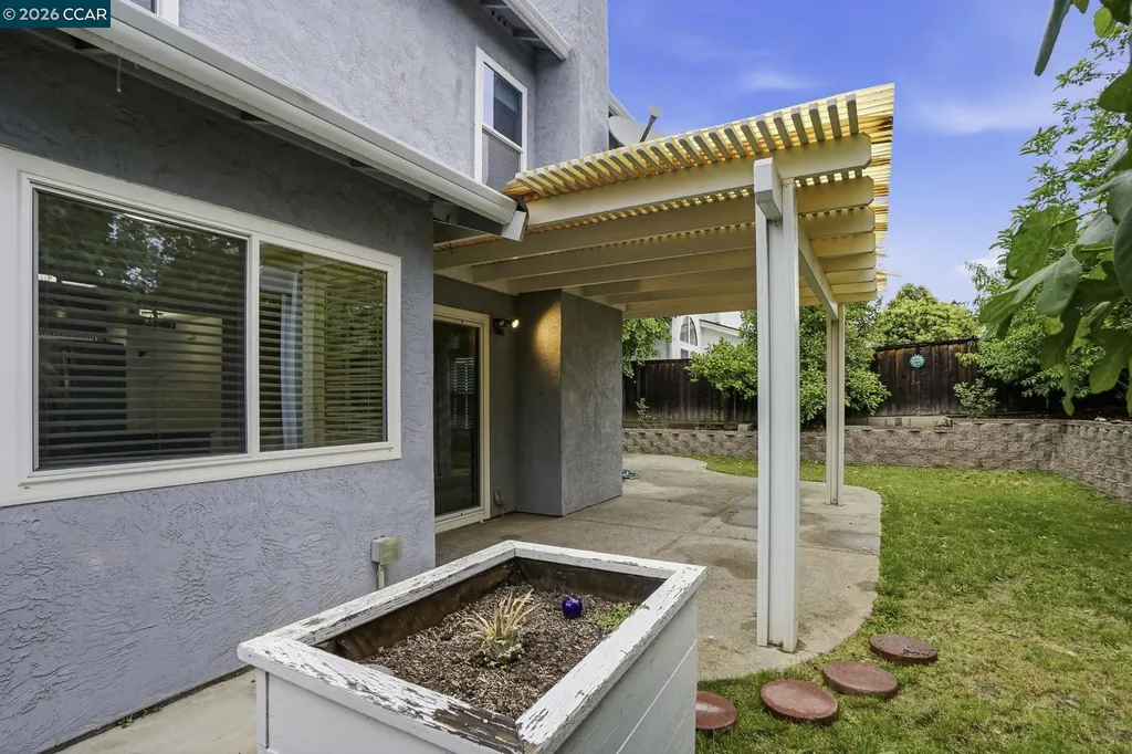 4512 Deer Ridge Way Antioch CA 94531