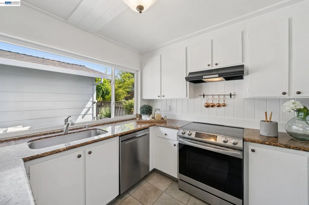 7747 Desertwood Lane Pleasanton CA 94588
