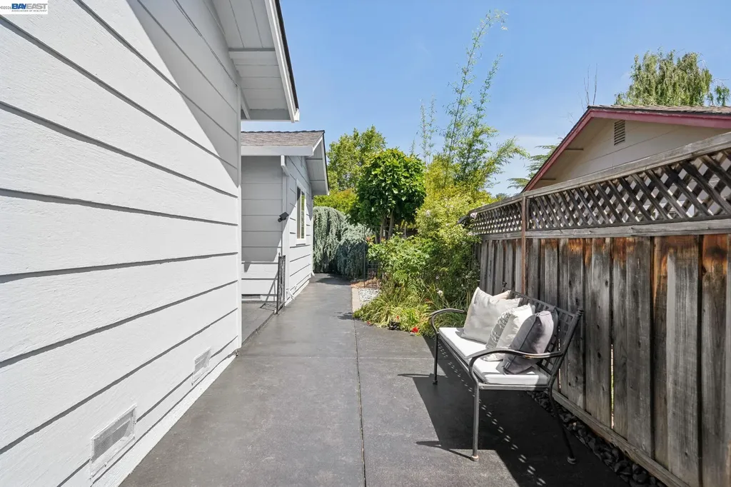 7747 Desertwood Lane Pleasanton CA 94588