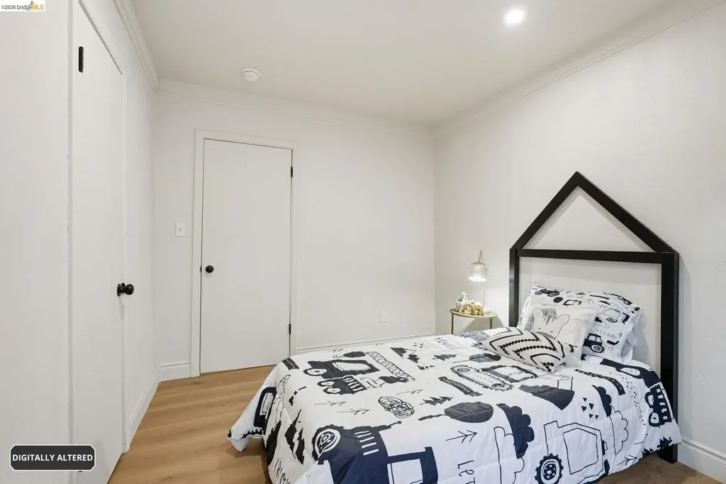 1927 83rd Avenue Oakland CA 94621