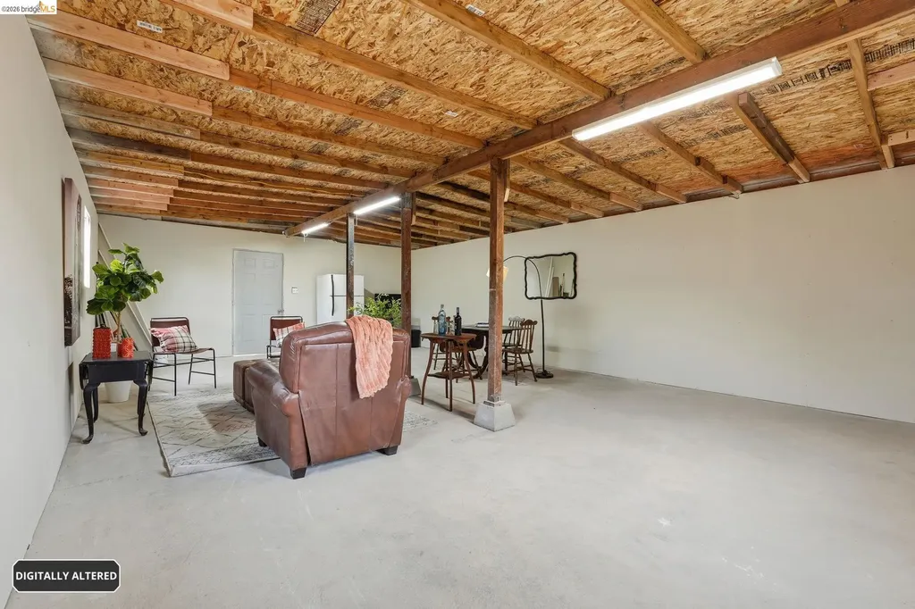 1927 83rd Avenue Oakland CA 94621