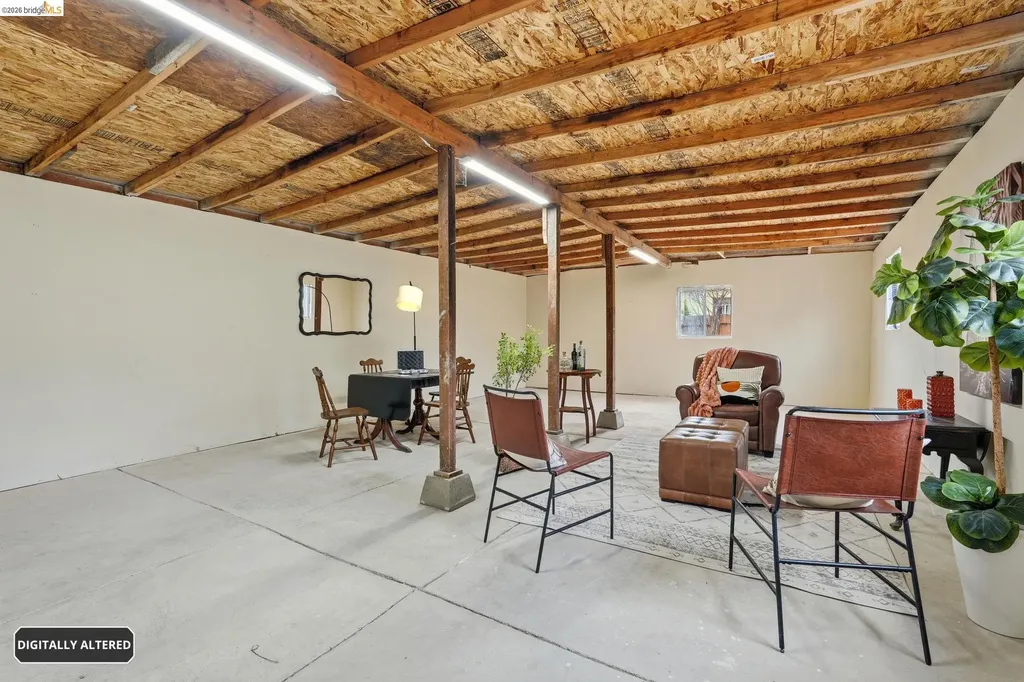 1927 83rd Avenue Oakland CA 94621