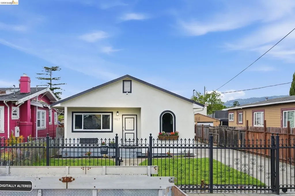 1927 83rd Avenue Oakland CA 94621