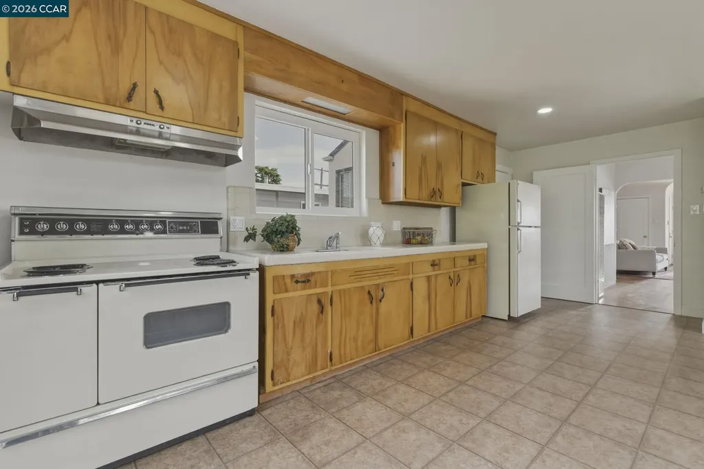 614 Kern Street Richmond CA 94805