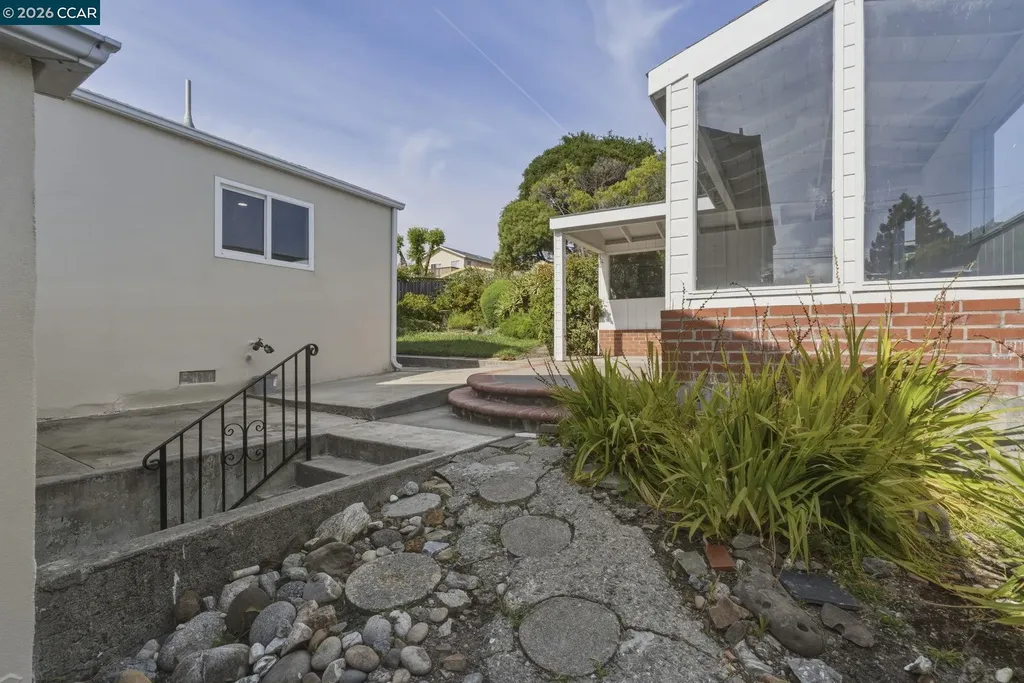 614 Kern Street Richmond CA 94805