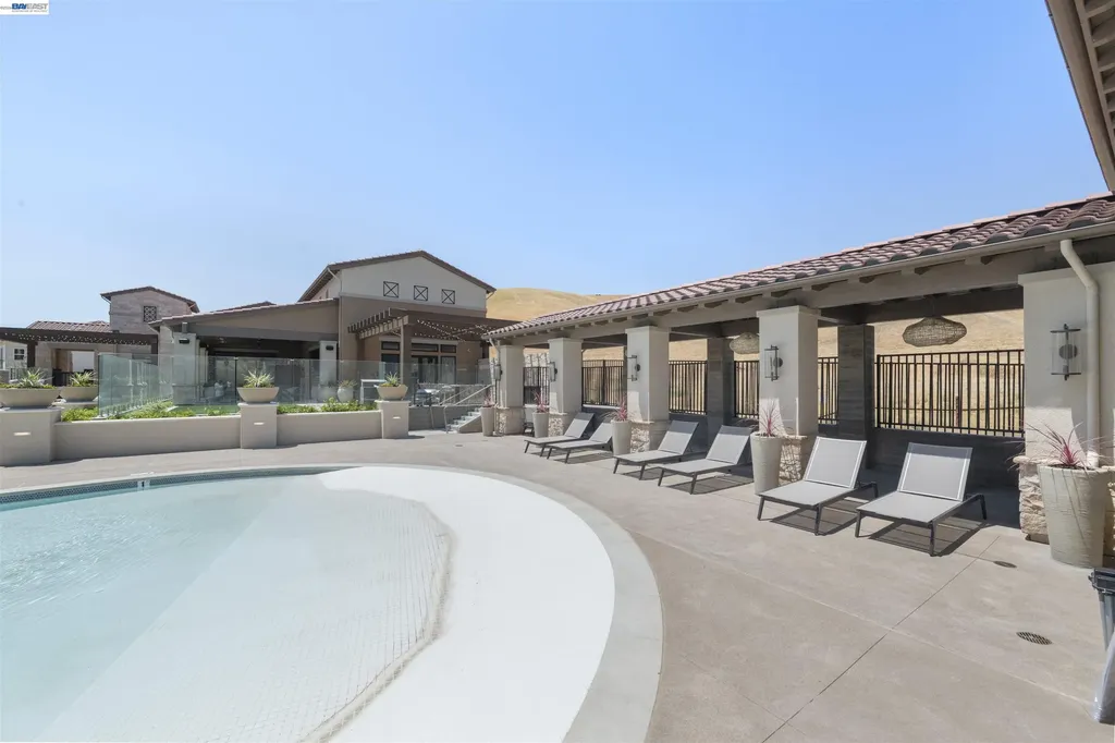 2730 Mount Dana Drive Dublin CA 94568