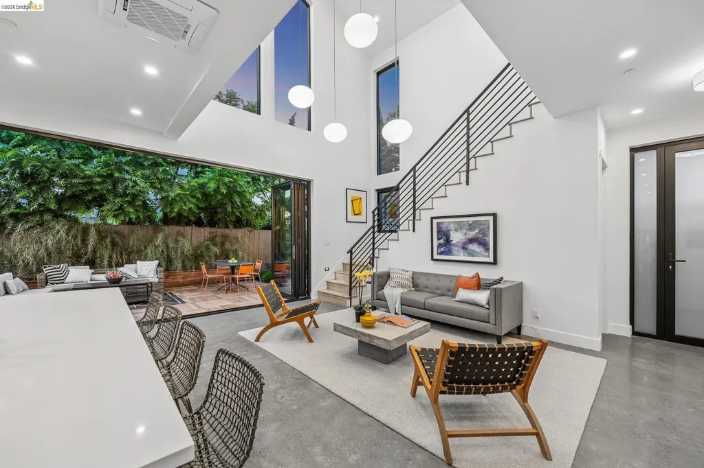 1517 Fairview Street Berkeley CA 94703