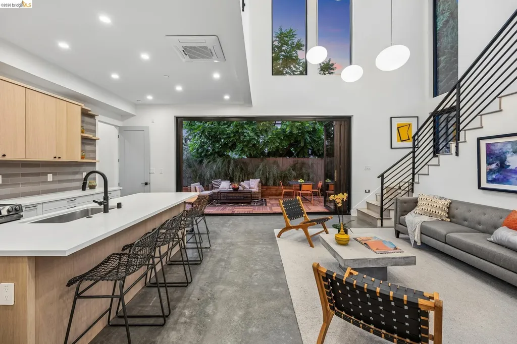 1517 Fairview Street Berkeley CA 94703