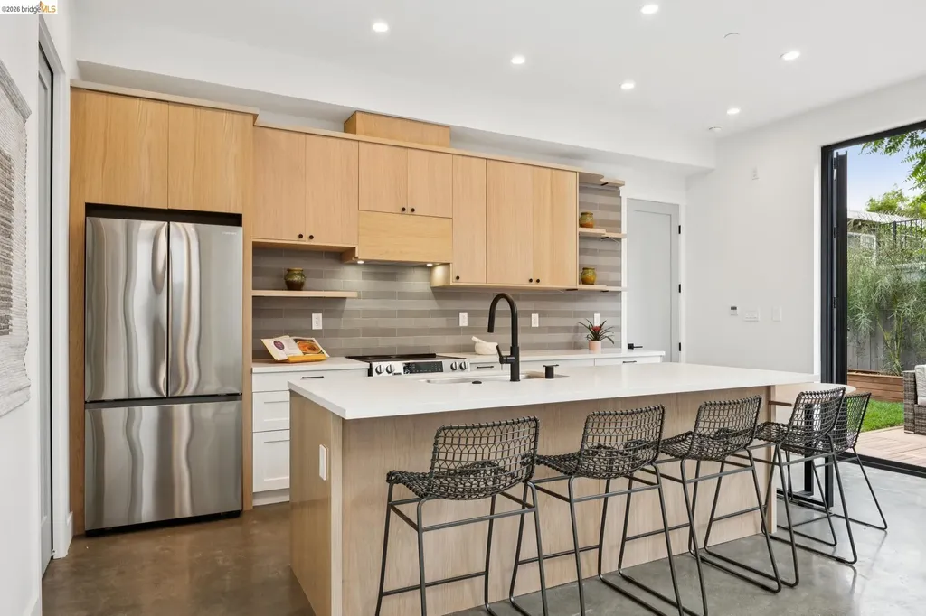 1517 Fairview Street Berkeley CA 94703