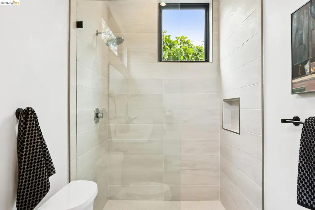 1517 Fairview Street Berkeley CA 94703