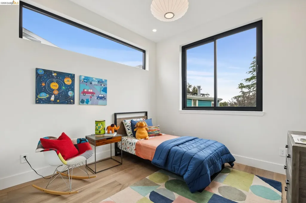 1517 Fairview Street Berkeley CA 94703