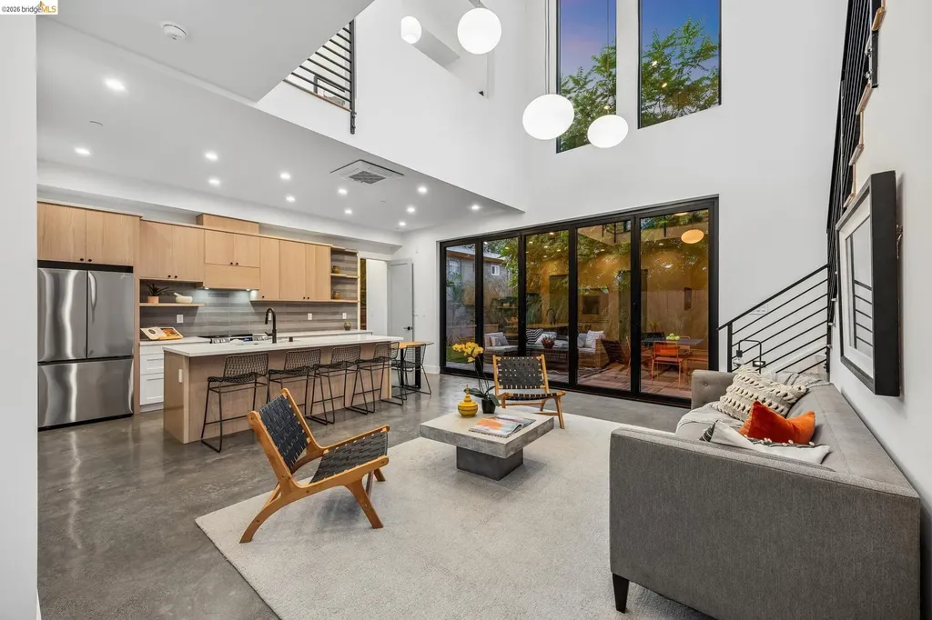 1517 Fairview Street Berkeley CA 94703