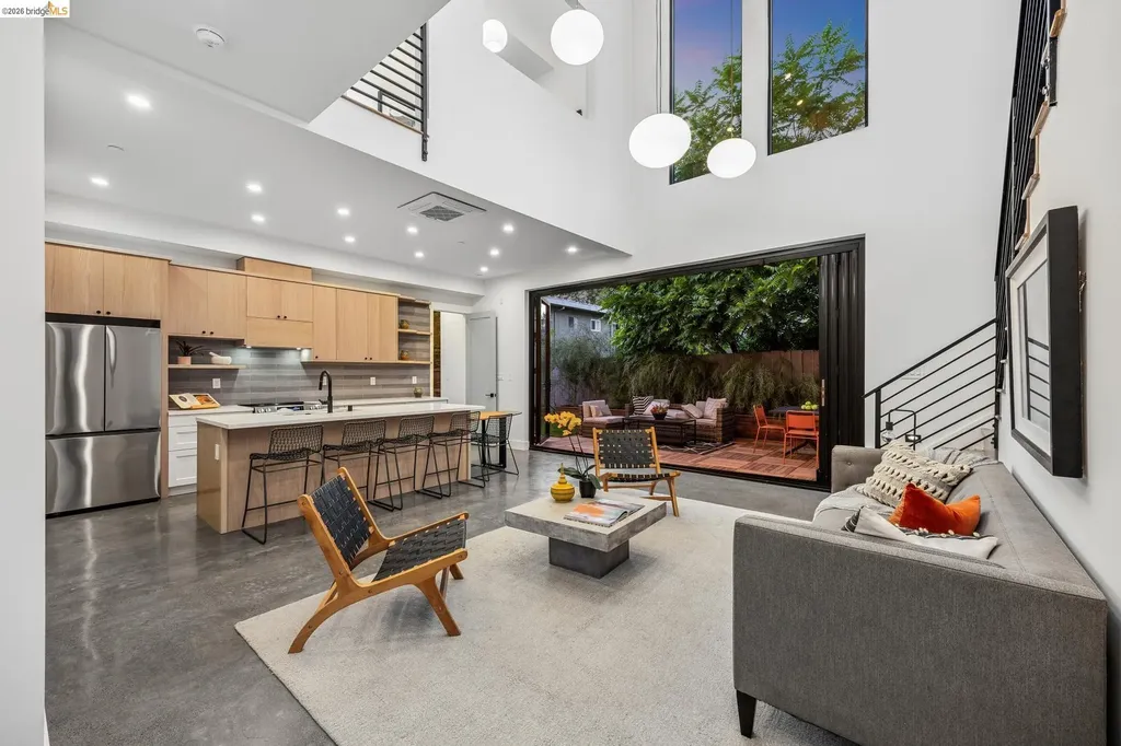 1517 Fairview Street Berkeley CA 94703