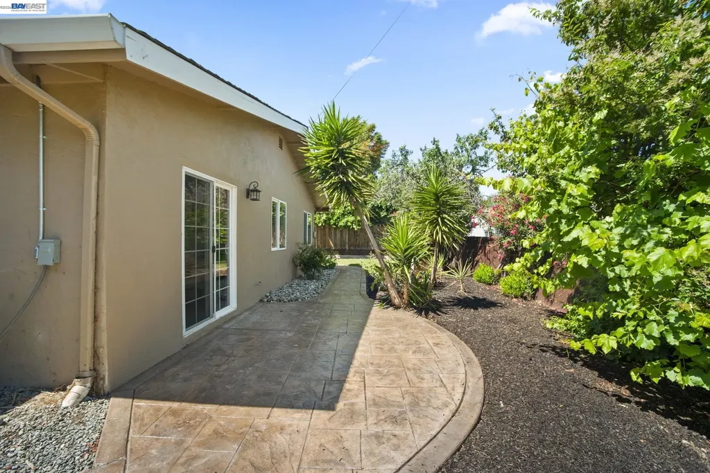 38 Kings Court Bay Point CA 94565
