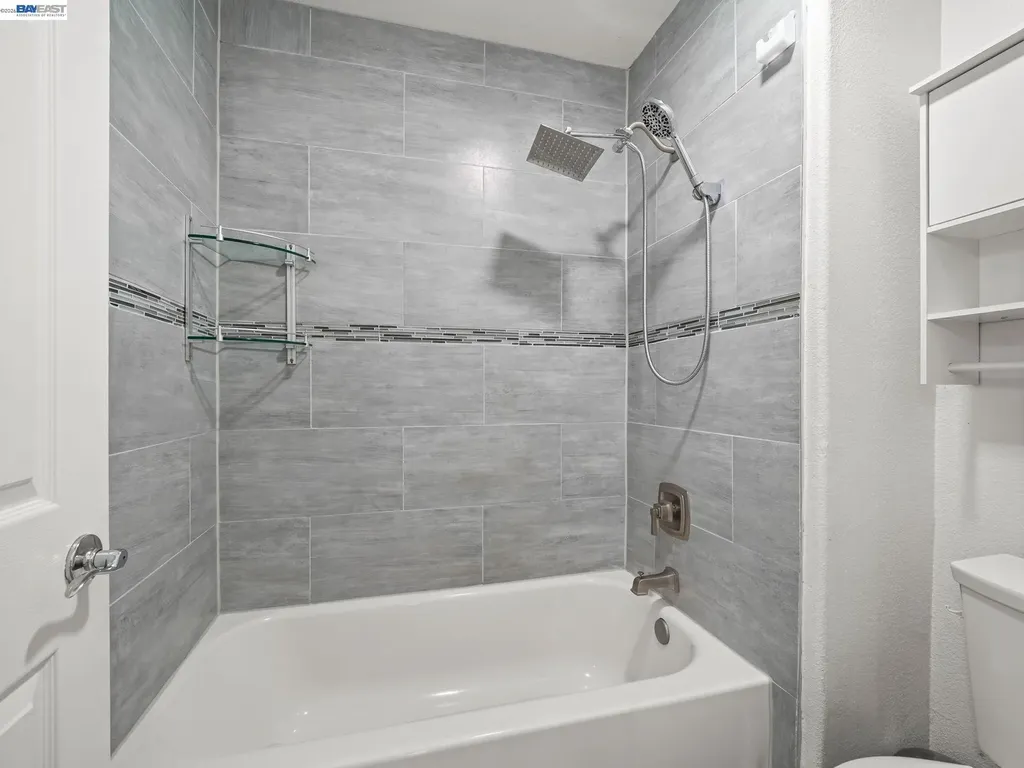 4907 Winterbrook Avenue Dublin CA 94568