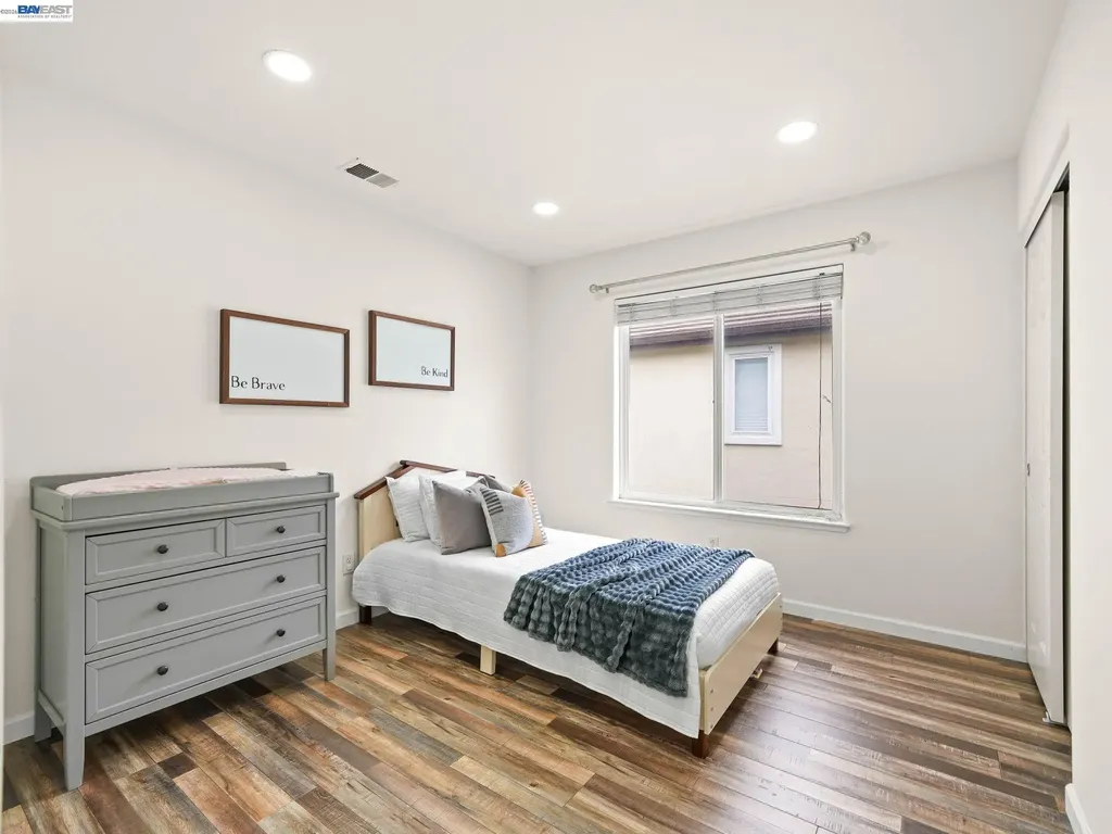 4907 Winterbrook Avenue Dublin CA 94568