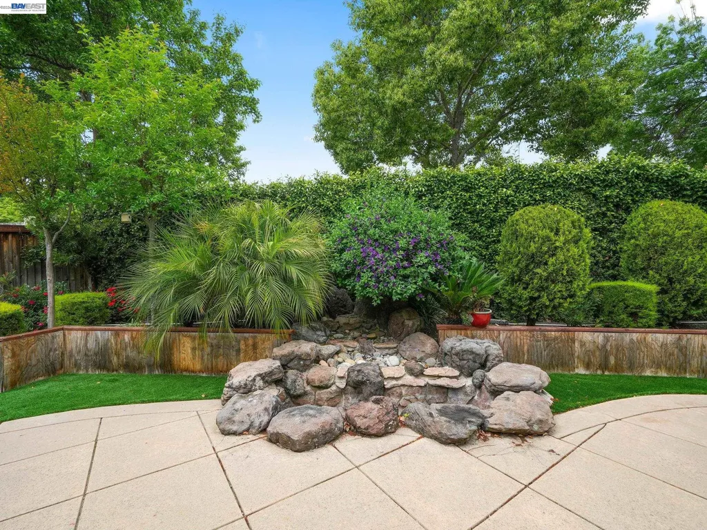 4907 Winterbrook Avenue Dublin CA 94568