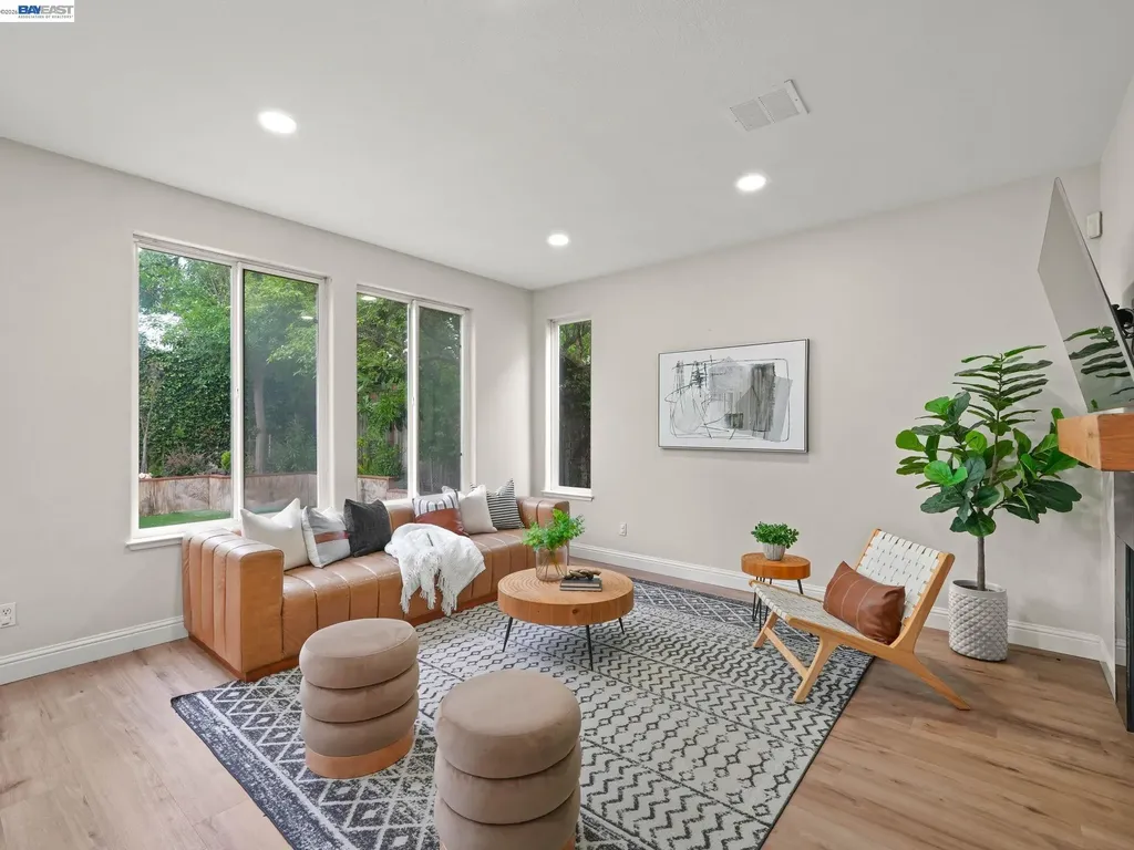 4907 Winterbrook Avenue Dublin CA 94568