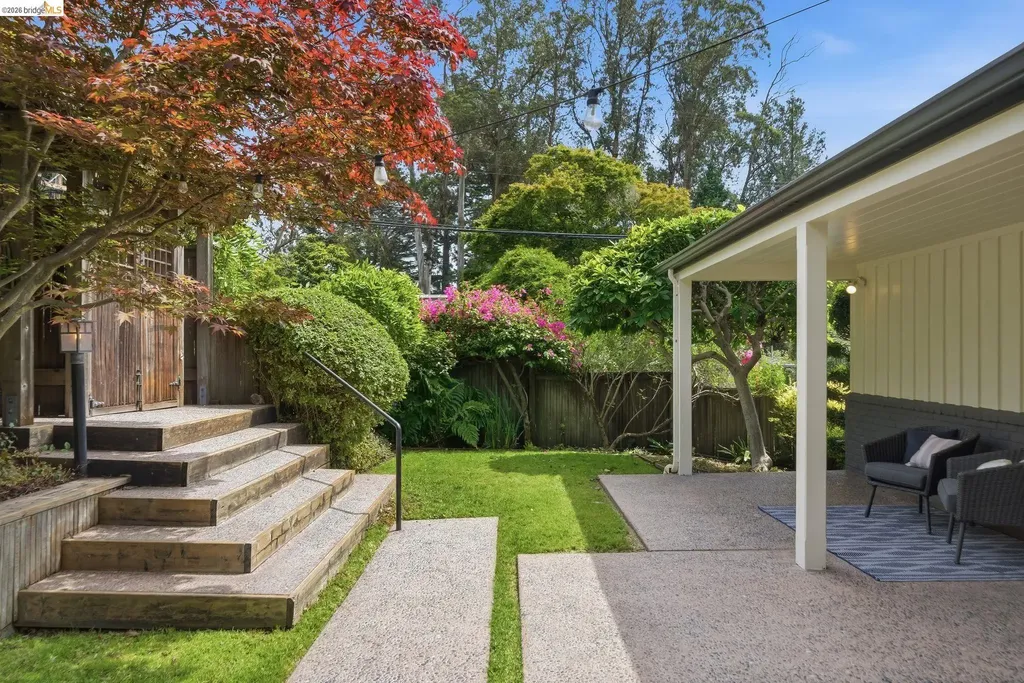 64 Highgate Road Kensington CA 94707