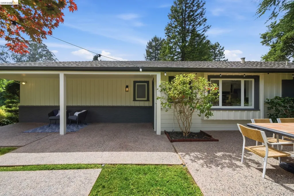 64 Highgate Road Kensington CA 94707