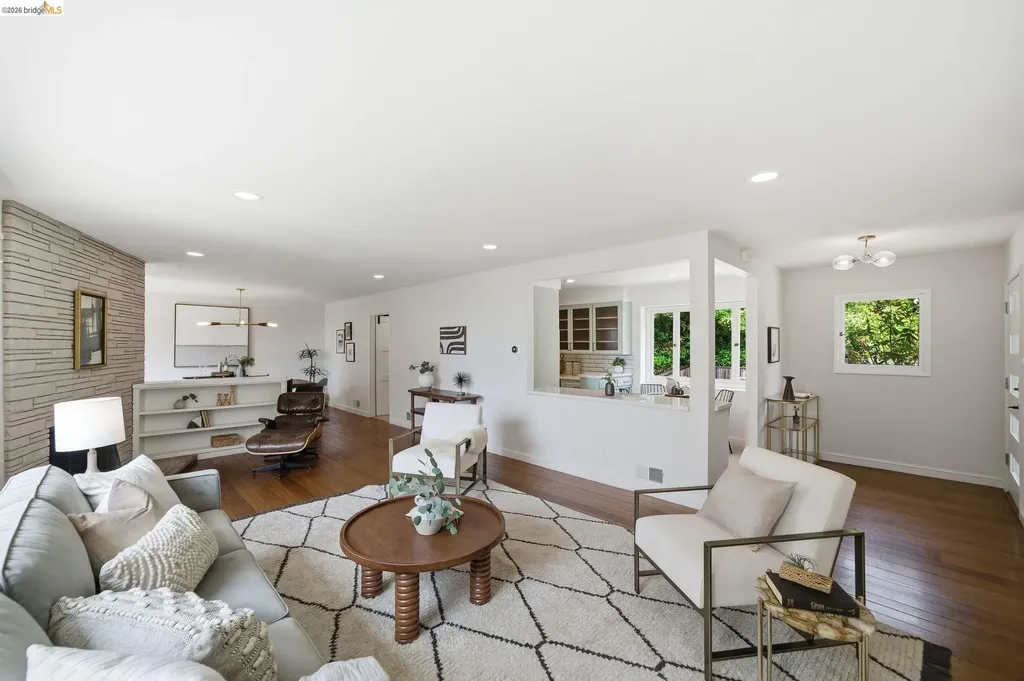 64 Highgate Road Kensington CA 94707