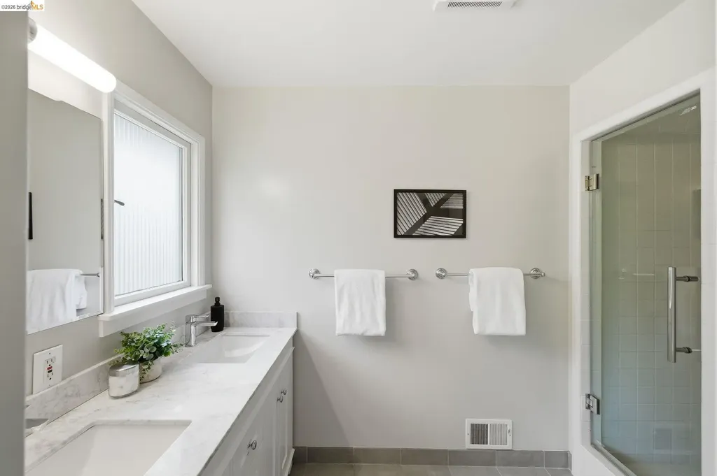 64 Highgate Road Kensington CA 94707