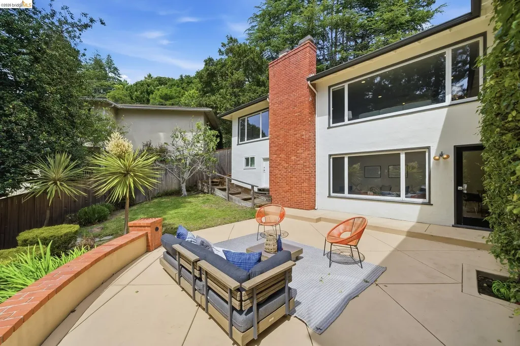 64 Highgate Road Kensington CA 94707