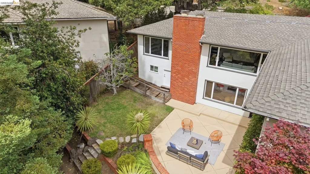 64 Highgate Road Kensington CA 94707