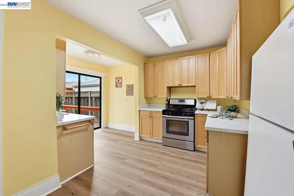359 Parrott Street San Leandro CA 94577