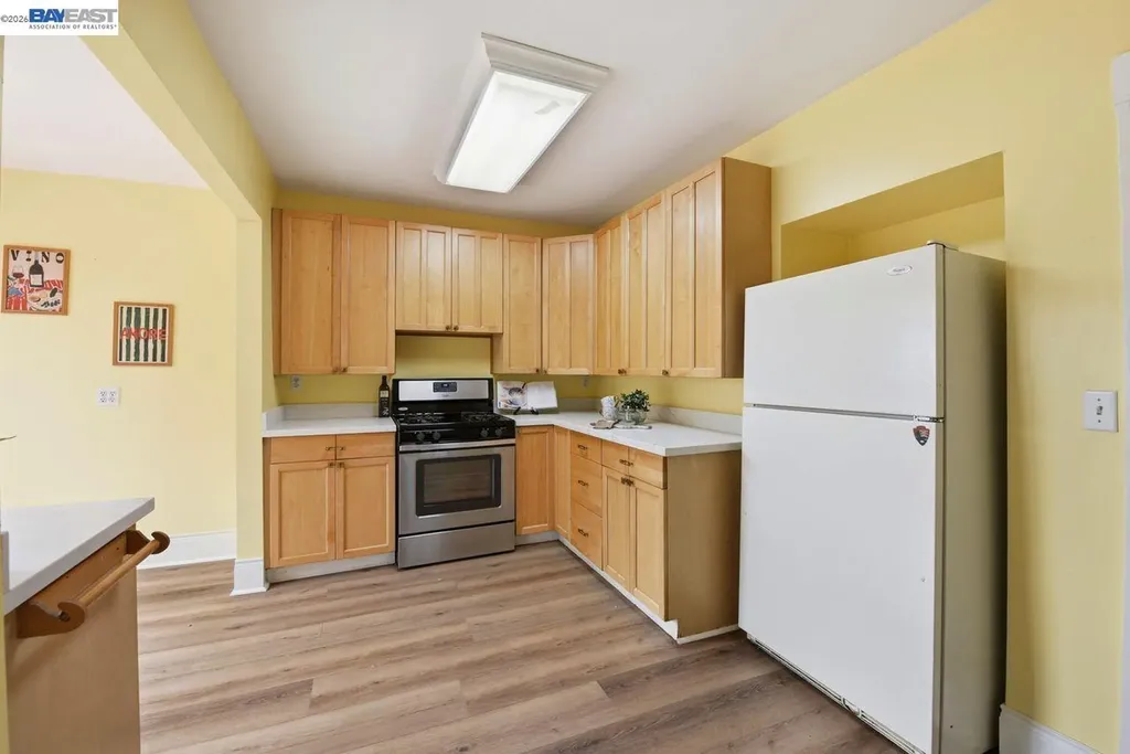 359 Parrott Street San Leandro CA 94577