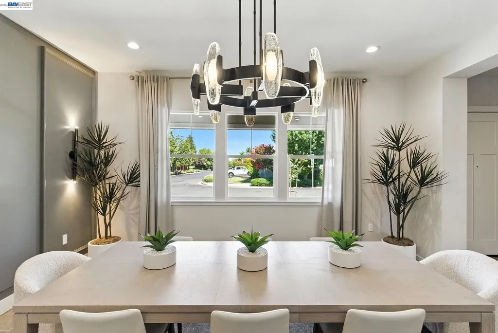 1589 Strathaven Place Brentwood CA 94513