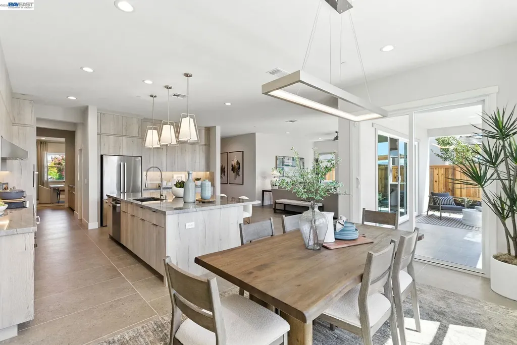 1589 Strathaven Place Brentwood CA 94513