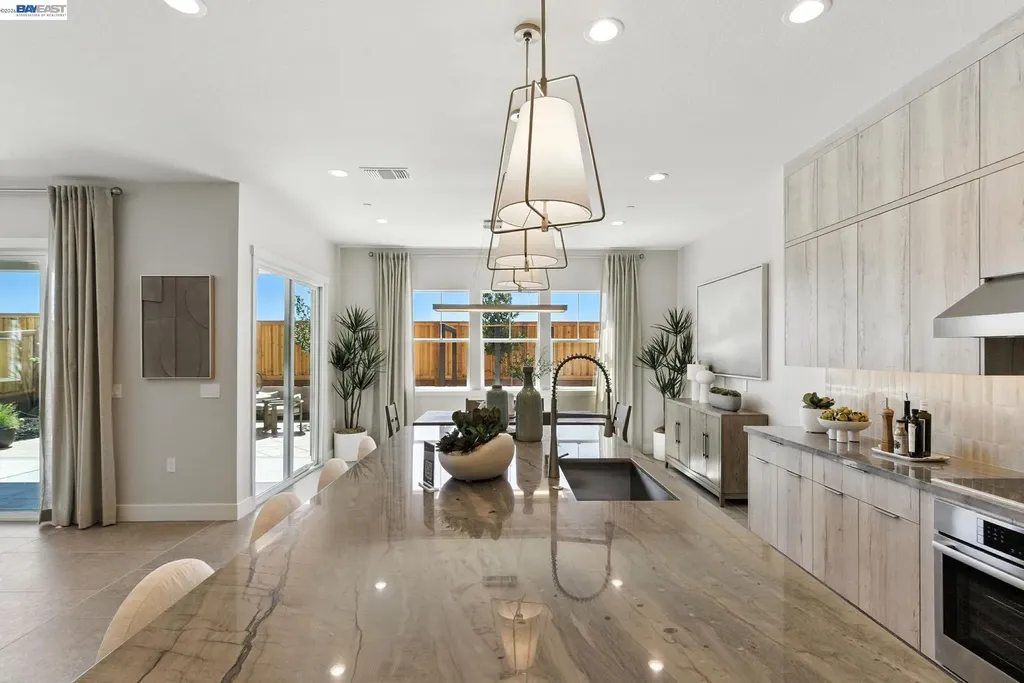 1589 Strathaven Place Brentwood CA 94513