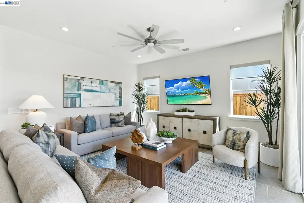 1589 Strathaven Place Brentwood CA 94513