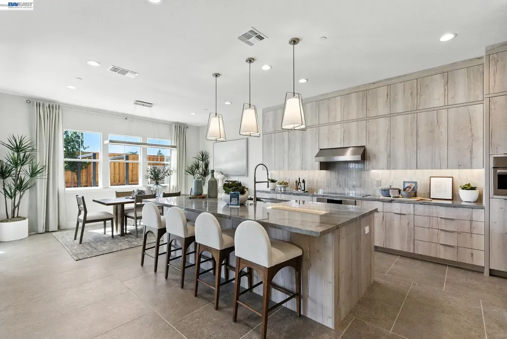 1589 Strathaven Place Brentwood CA 94513