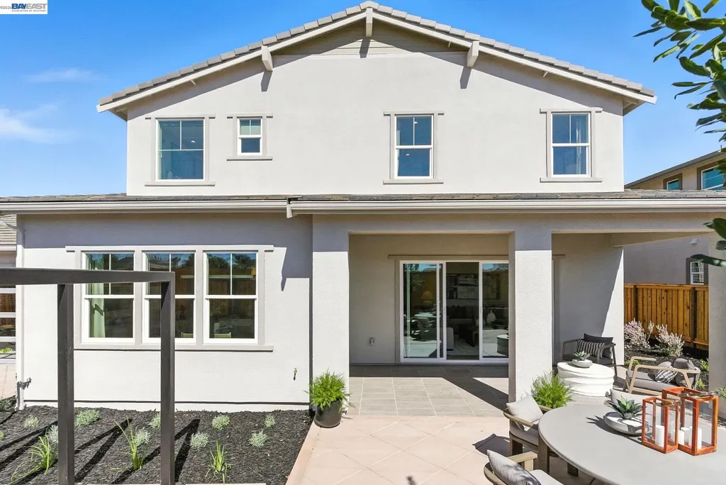 1589 Strathaven Place Brentwood CA 94513