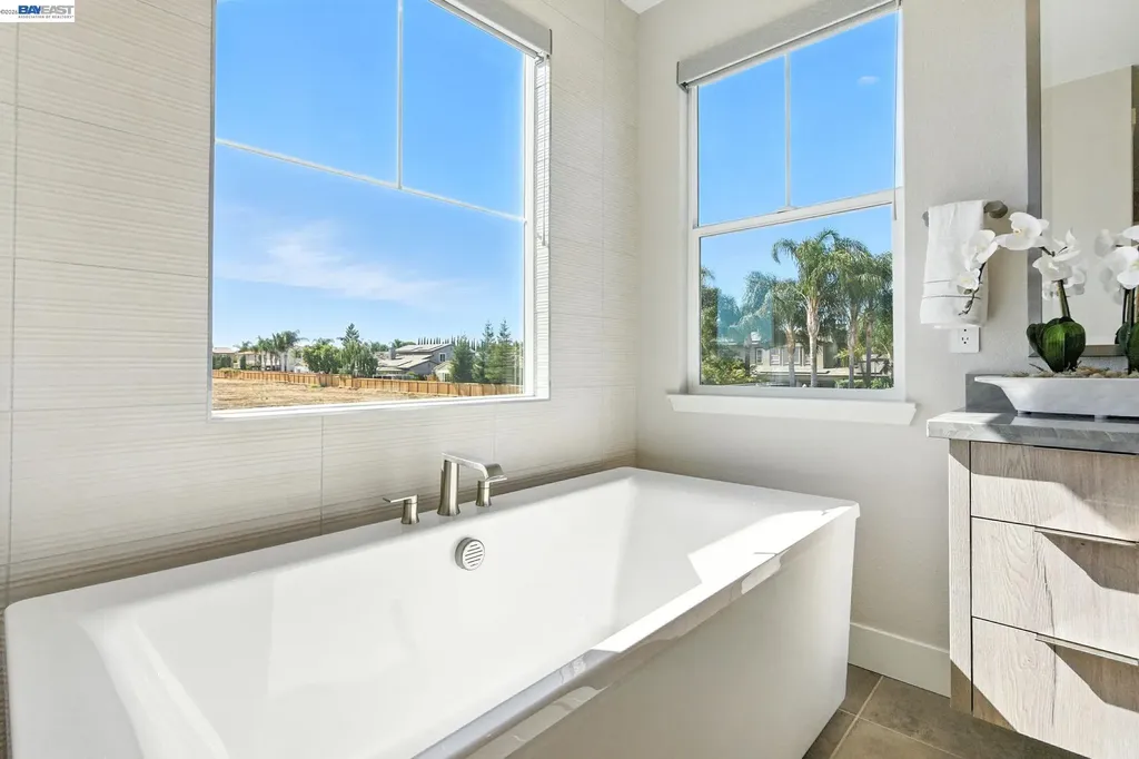 1589 Strathaven Place Brentwood CA 94513