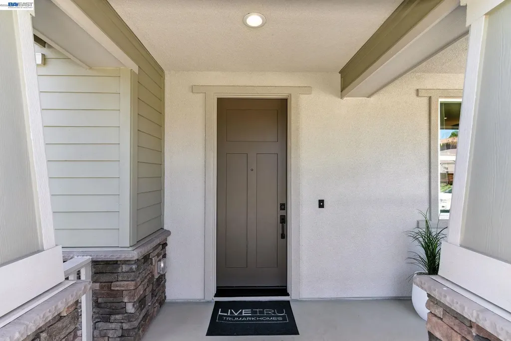 1589 Strathaven Place Brentwood CA 94513