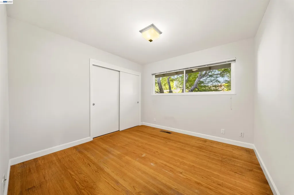 102 Brookfield Drive Moraga CA 94556