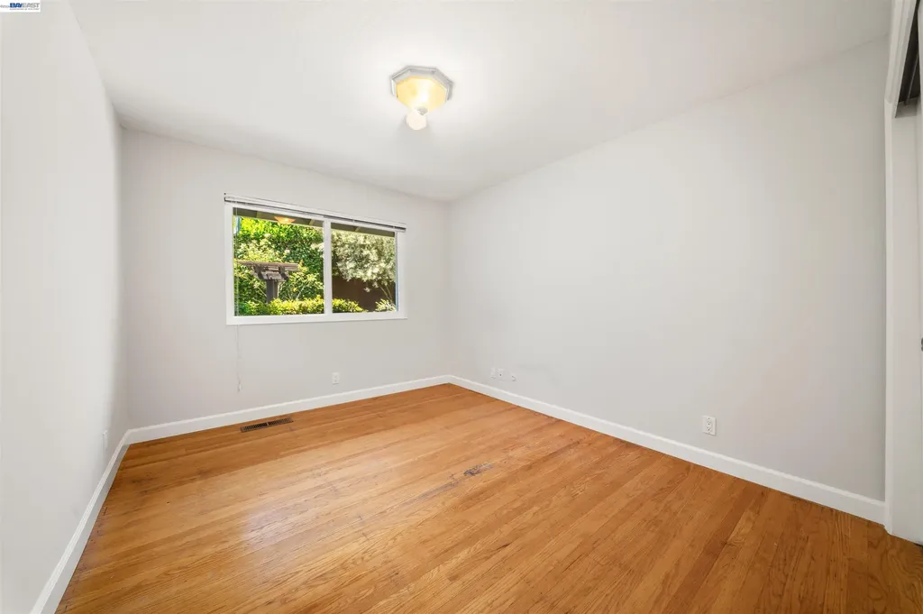 102 Brookfield Drive Moraga CA 94556
